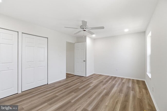 Building Photo - 102 N Duke Dr