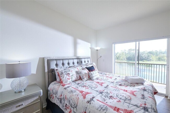 Building Photo - 2745 Oakwater Dr