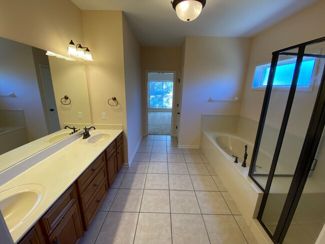 Building Photo - Bartlett 4 Bedroom 2.5 Bath Rental Home in...