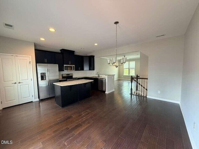 Building Photo - 112 Brier Summit Pl
