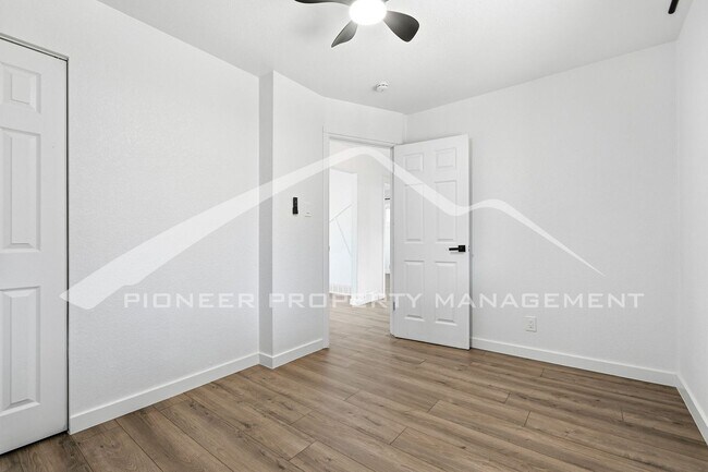 Building Photo - Charming Home with Washer/Dryer and Storage Shed