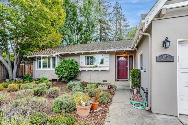 Building Photo - Elegant and Spacious 4Bedroom Sunnyvale Home
