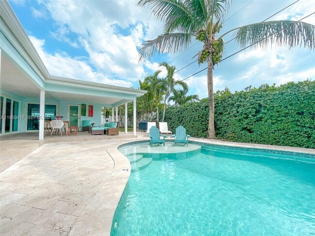 Building Photo - 2932 NE 36th St