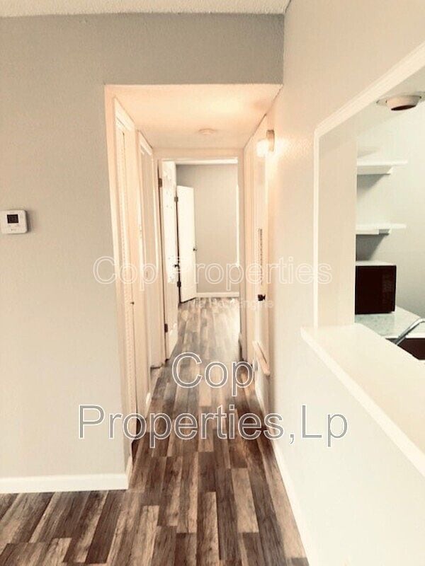 Building Photo - 1819 Babcock Rd