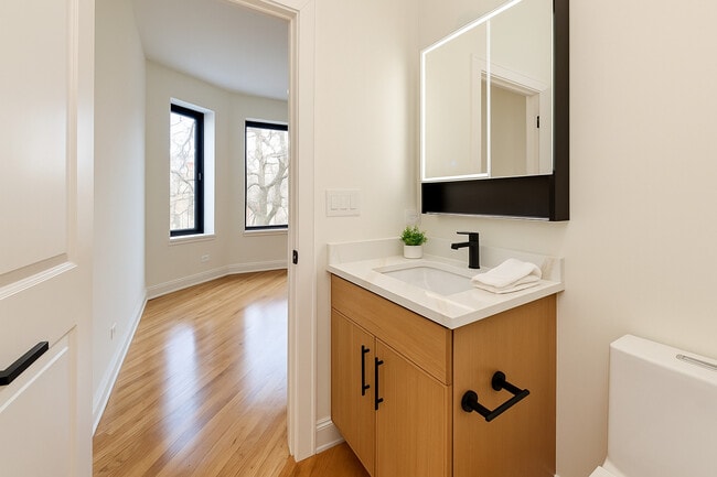 Building Photo - 5200 N Winthrop Ave