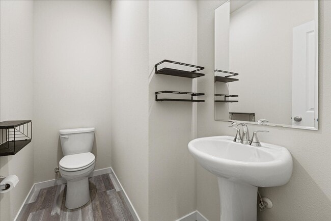 Building Photo - New Construction 2-Bed Townhome Near Boeing, Paine Field & Everett Naval Base – Quartz Kitchen, A...