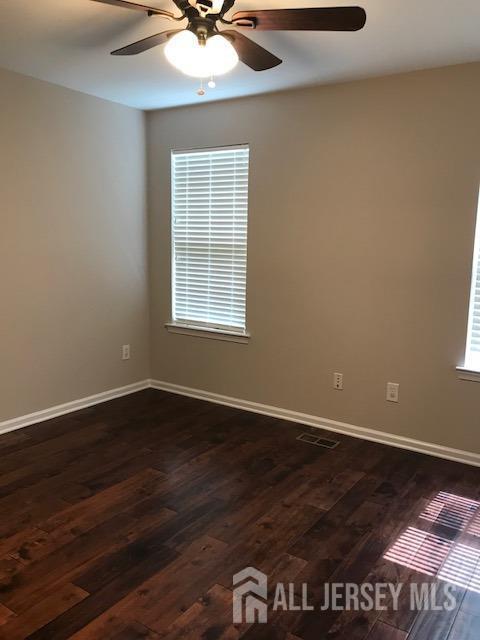 Building Photo - 26 Normandy Dr