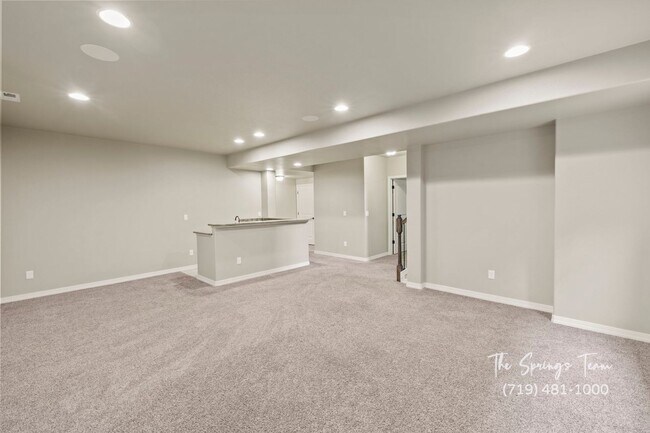 Building Photo - BEAUTIFUL 4BD + BONUS ROOM/3BA/3 CAR GARAG...