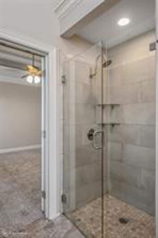 Building Photo - 307 Ansley Cir