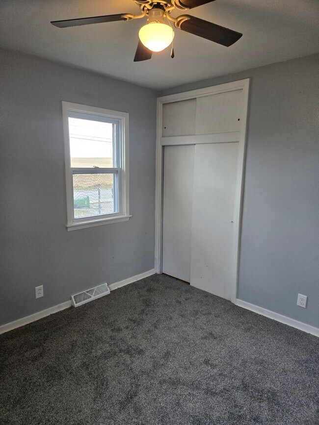 Building Photo - 1754 Newell St