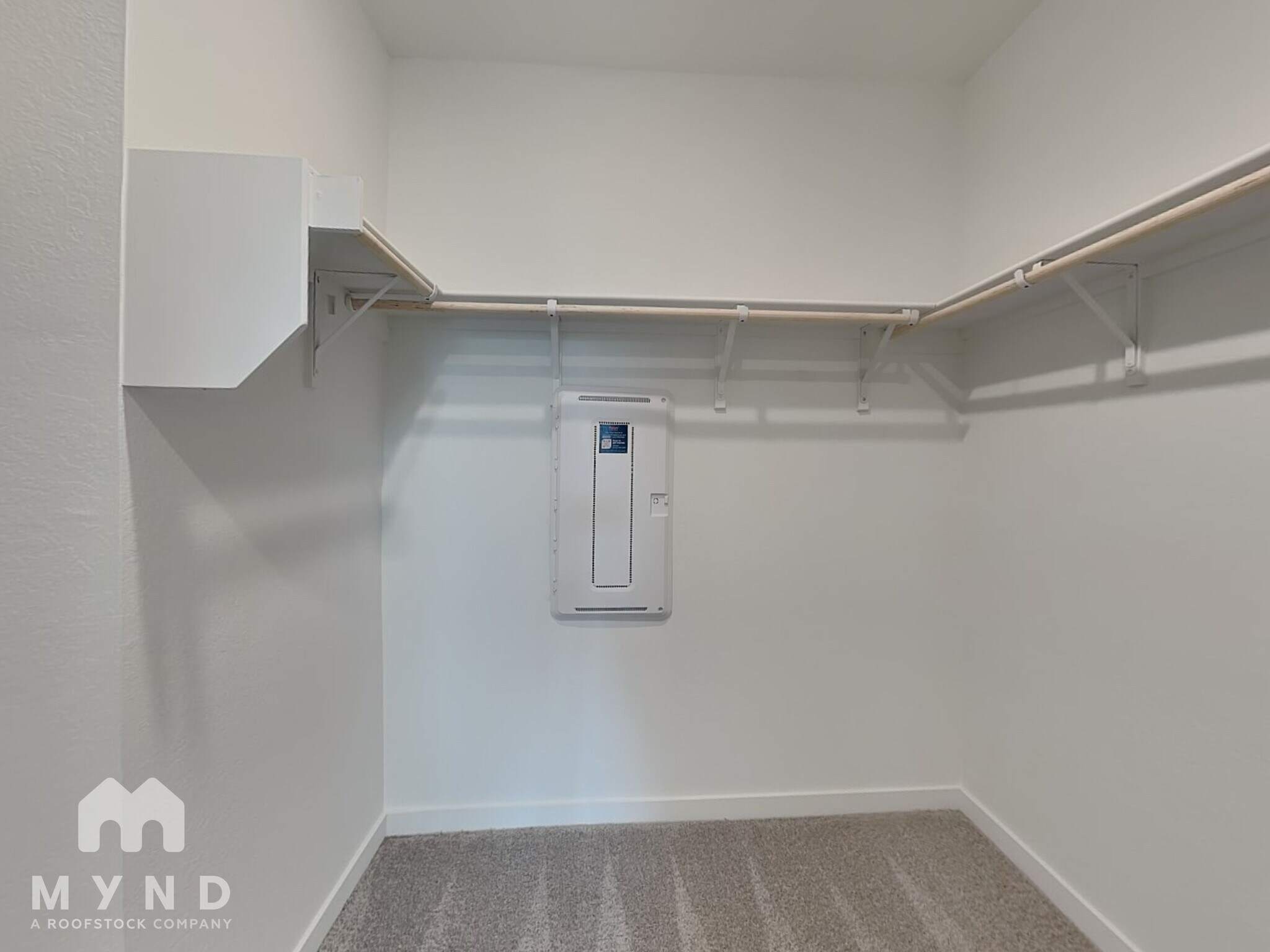 Building Photo - 10632 Ysasmendi Rdg