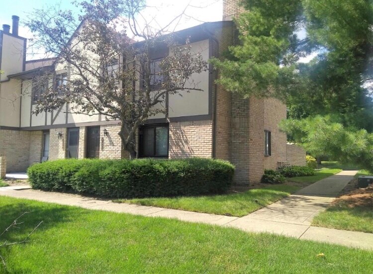 Primary Photo - 2353 Gavinley Way