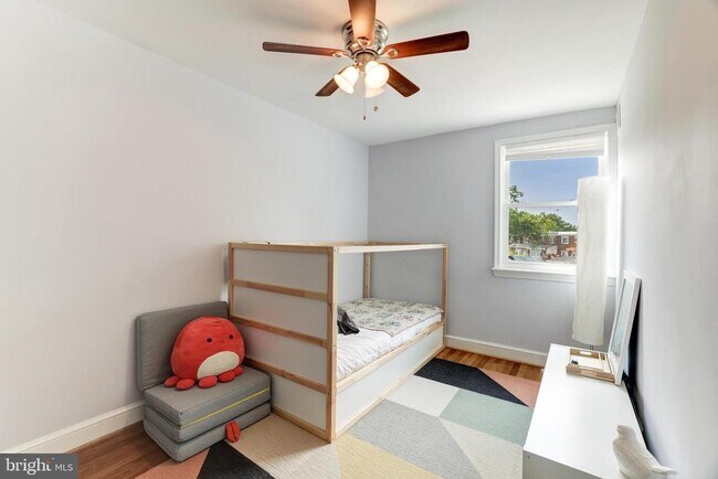 Building Photo - 241 Lynhaven Dr