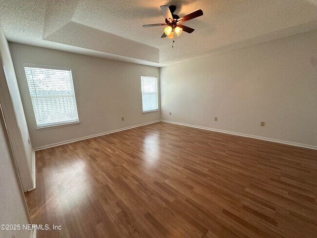 Building Photo - 1274 Ardmore St