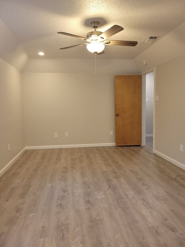 Building Photo - Recently Remodeled 3bd/2ba in Killeen!