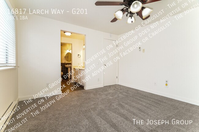 Building Photo - 16817 Larch Way