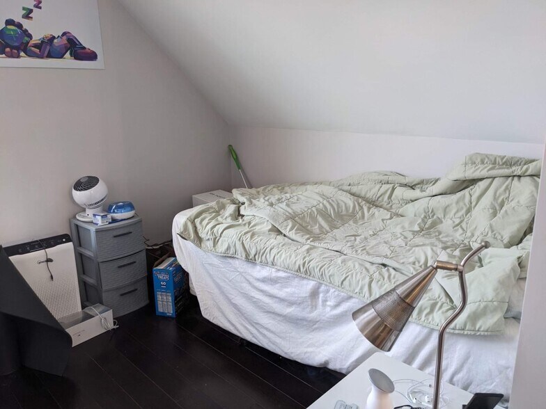 Building Photo - 318 Concord Ave