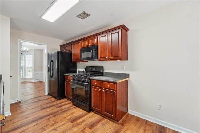 Building Photo - 916 Wendlebury Ct