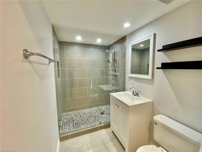 Building Photo - 1096 Woodshire Ln