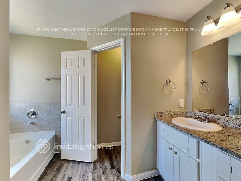 Building Photo - 1023 Redcrest Springs Ct