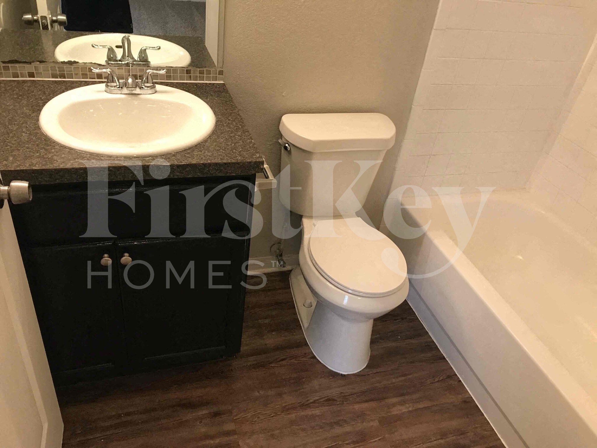 Building Photo - 5351 Sylvania Ave