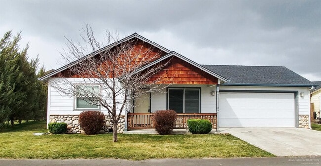 Primary Photo - Beautiful Craftsman Style Home