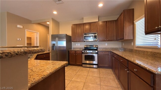 Building Photo - 7855 Narnia Ave