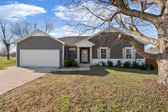 Building Photo - 148 Hillridge Ct