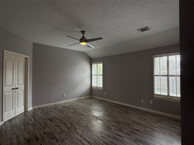 Building Photo - 3519 Pedernales Trails Ln