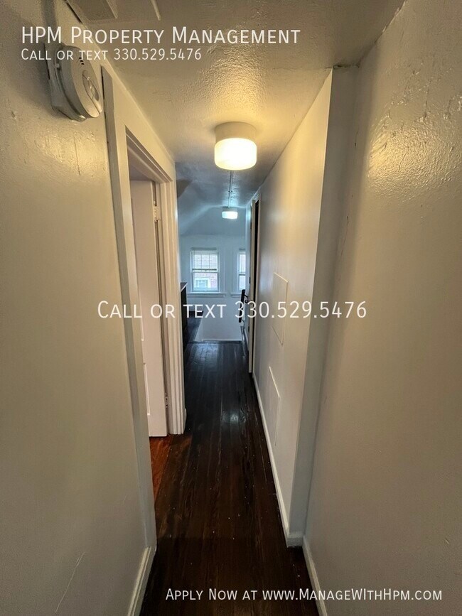 Building Photo - 15 S Highland Ave