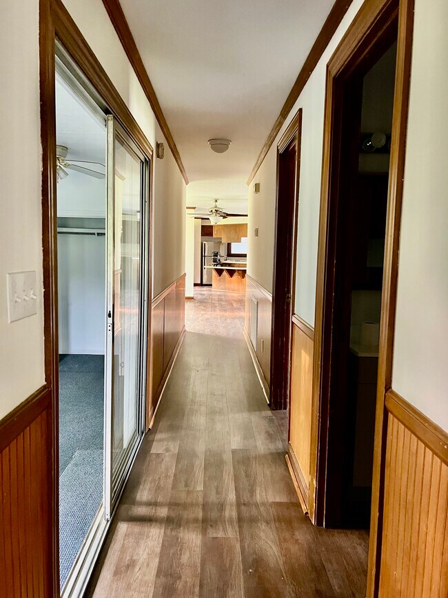 Building Photo - 2752 US-501