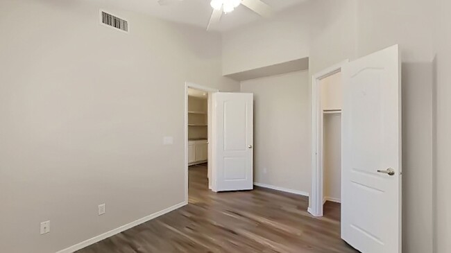 Building Photo - New paint and LVP flooring!  Great neighbo...