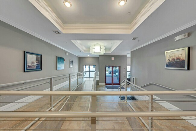 Building Photo - 443 2nd St