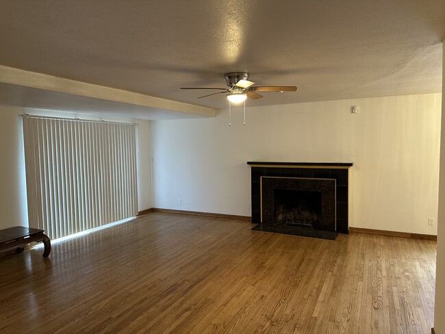 Building Photo - 4120 Manchester Ave