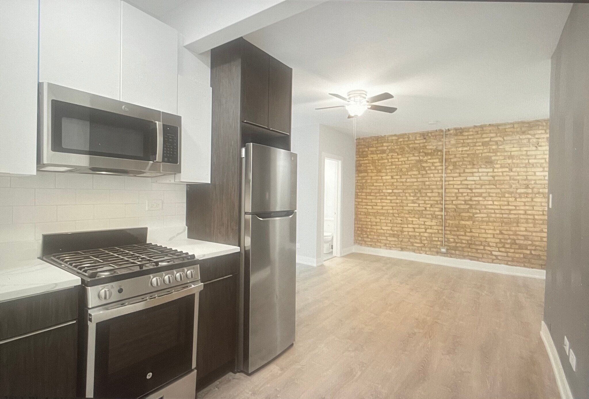 Building Photo - 1651 W Jonquil Ter