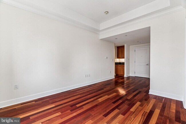 Building Photo - 1701 Locust St