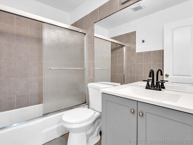 Building Photo - 2451 SW 82nd Ave