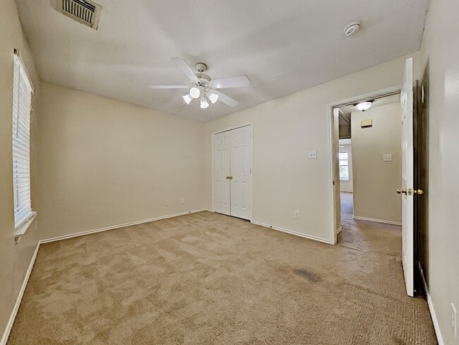 Building Photo - 2883 Diamond Bay Dr