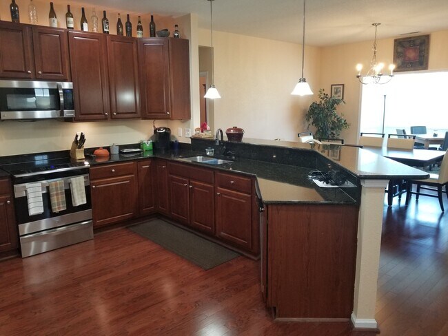 Building Photo - 164 Nautico Way