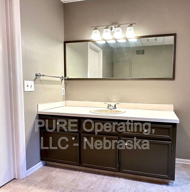 Building Photo - 3447 S 161st Cir