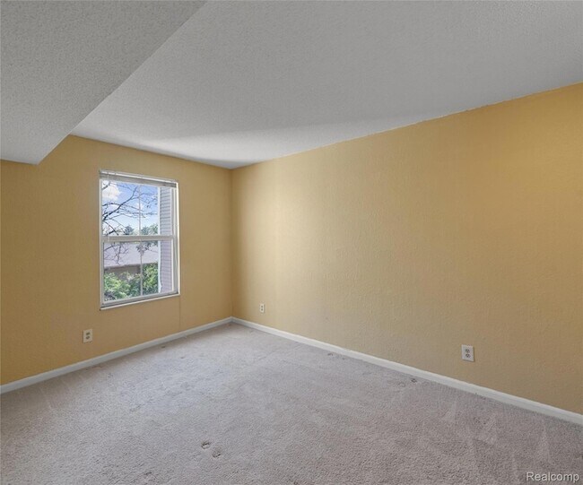 Building Photo - 101 Fieldcrest St