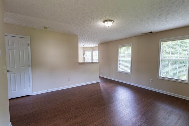 Building Photo - 2432 Pendergrass Ln