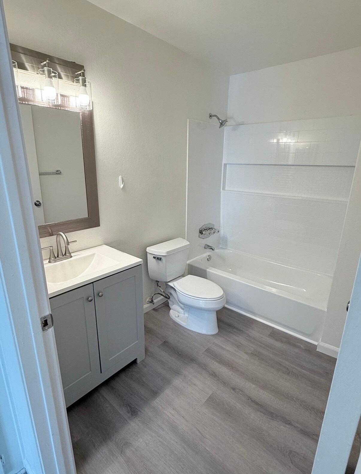 Building Photo - 6902 Mission Gorge Rd