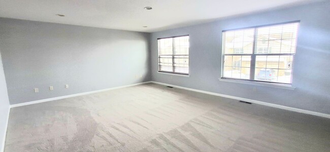 Building Photo - 3-4 Bedroom 4 Bathroom in Hummelstown!