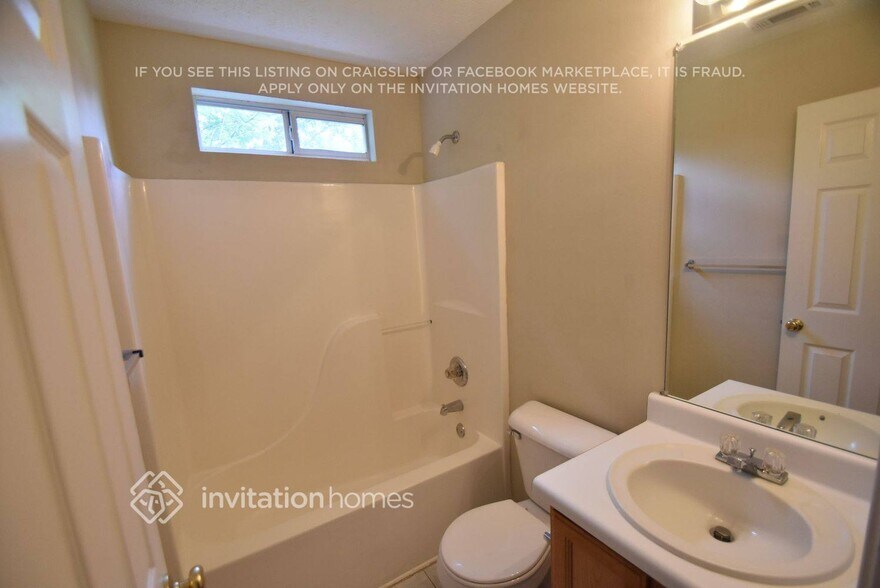 Building Photo - 128 Stanfield Ct