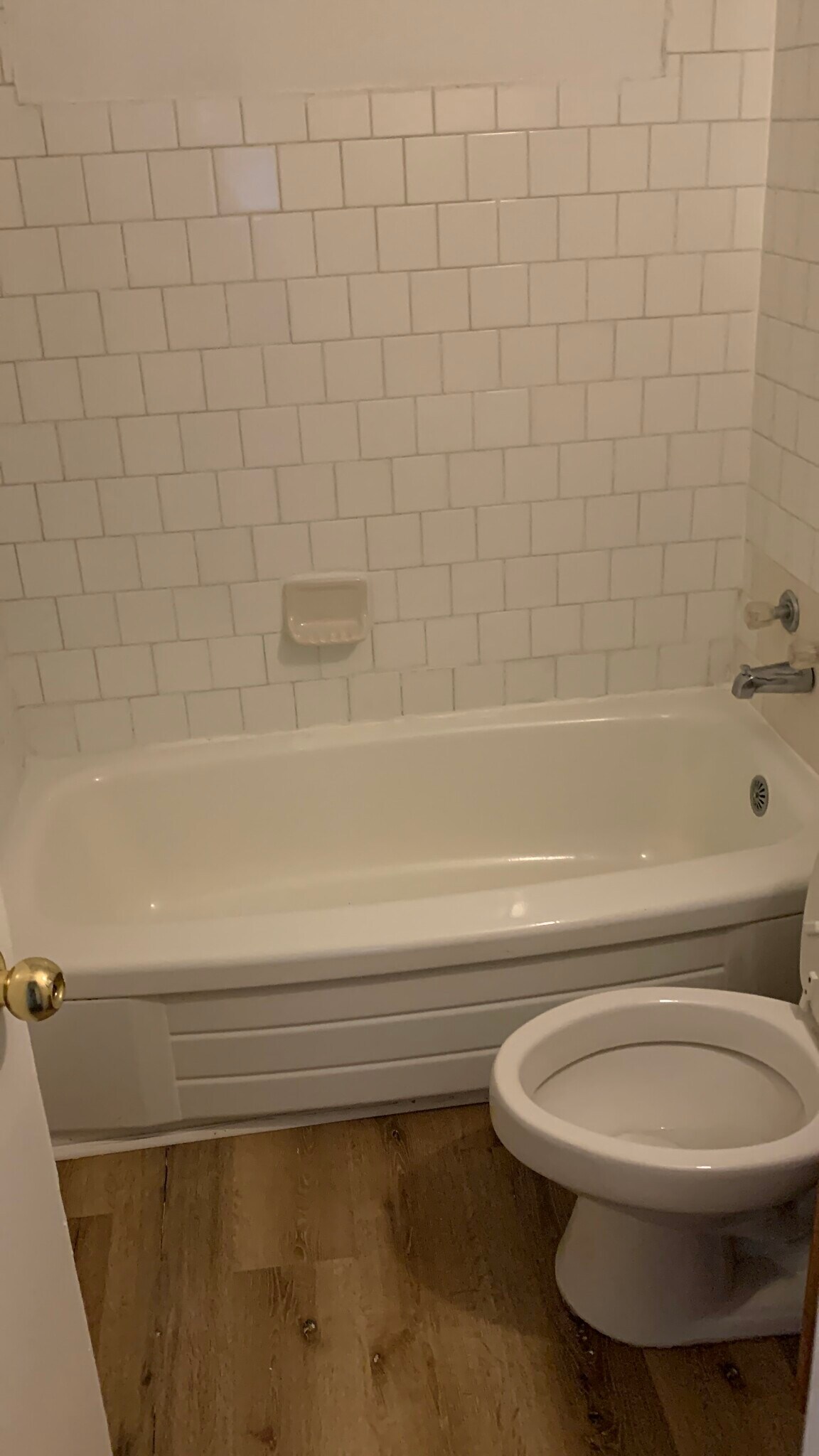 Bathroom 1 - 2704 Drewry Ln