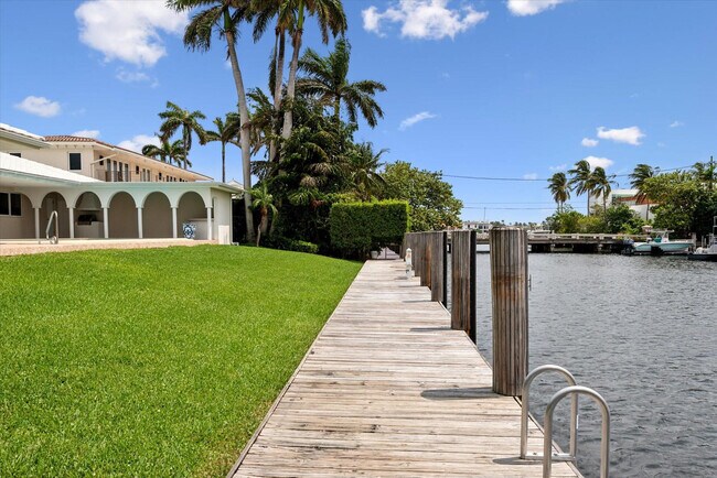 Building Photo - 40 Isla Bahia Dr