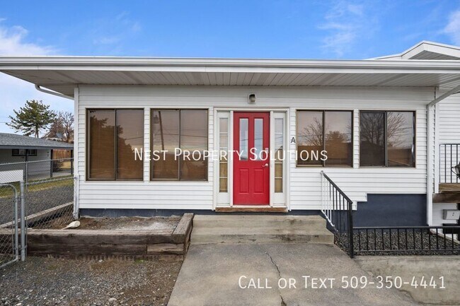 Primary Photo - 1221 S Baker St