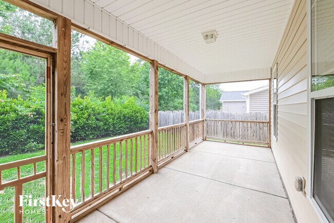 Building Photo - 1020 Bridlemine Dr