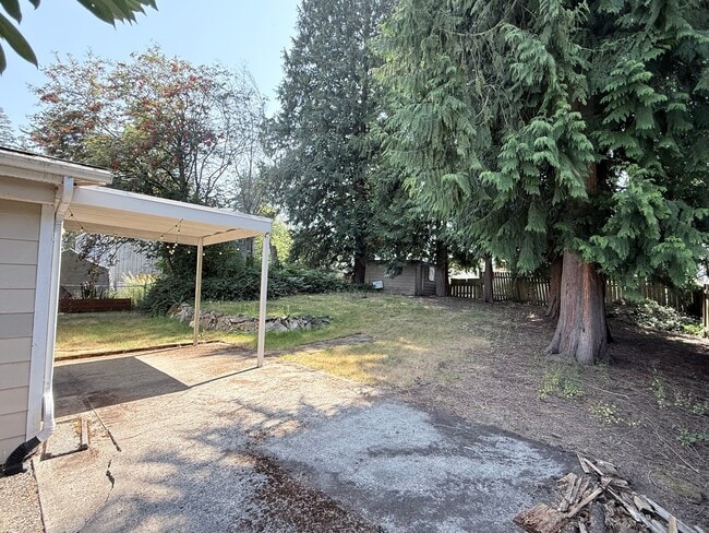Building Photo - 5622 202nd St SW